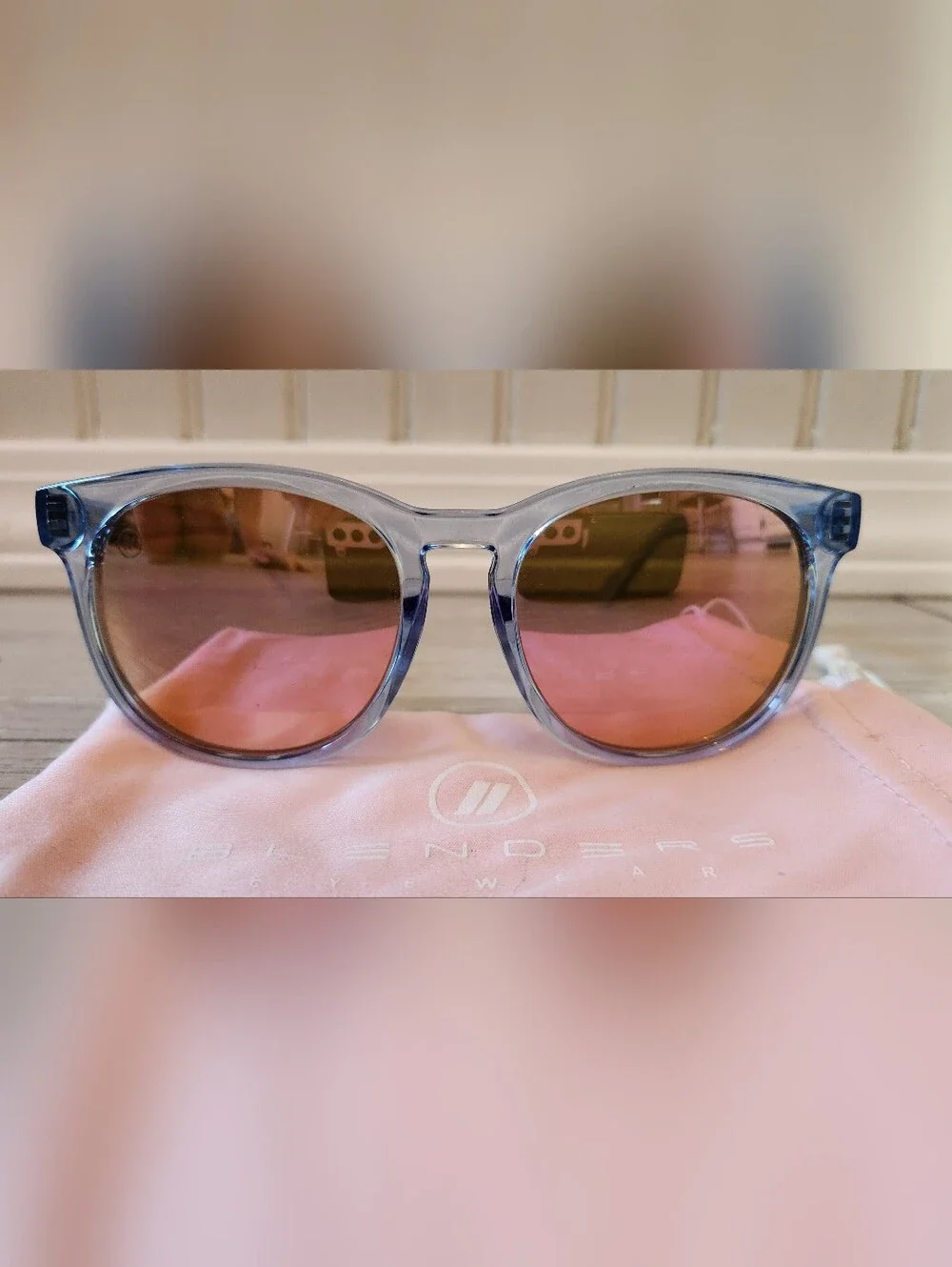 EUC Baby Blue BLENDERS w/Pink Lens Women's Sunglasses